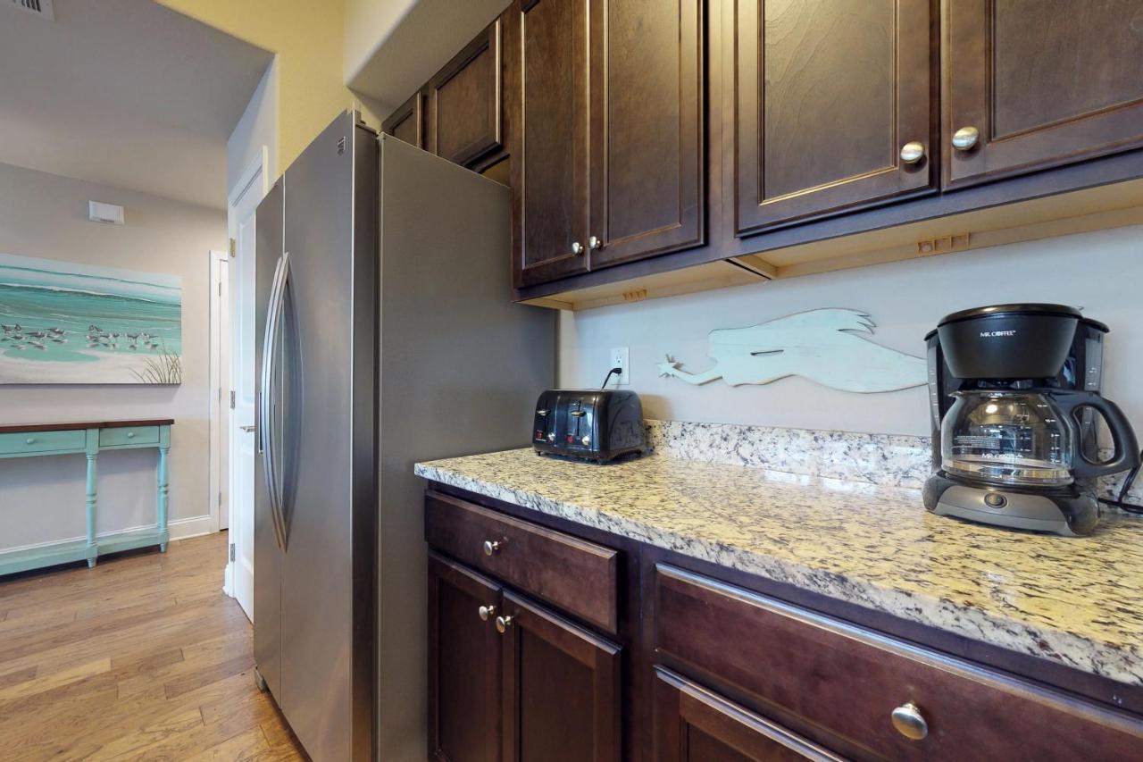 Alerio Condos デスティン 部屋 写真